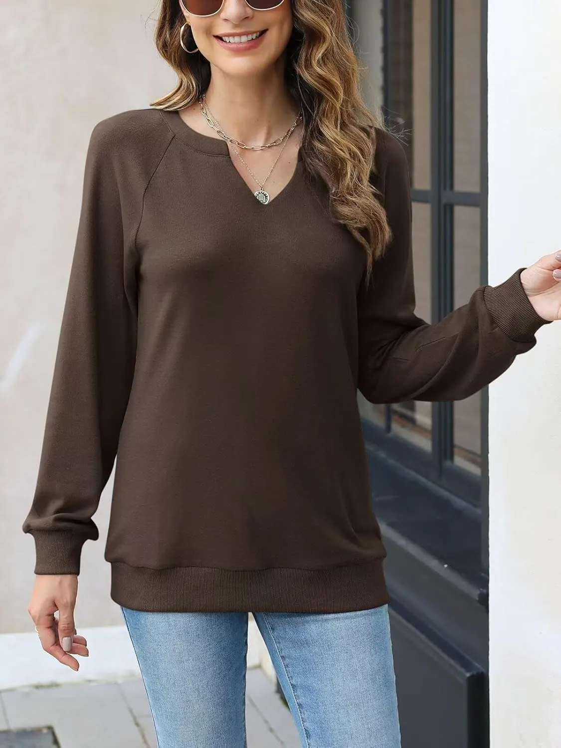 EADINVE Women Casual Long Sleeve V Neck Sweatshirts Cute Loose Fit Lightweight Pullover Tops