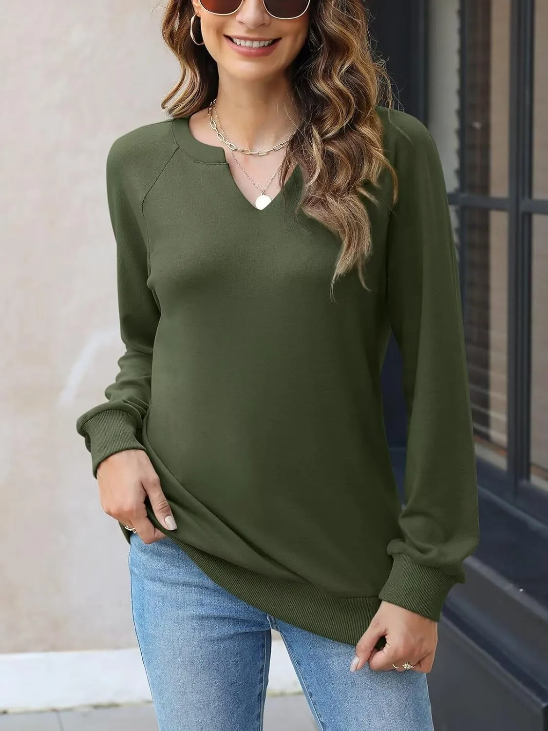 EADINVE Women Casual Long Sleeve V Neck Sweatshirts Cute Loose Fit Lightweight Pullover Tops