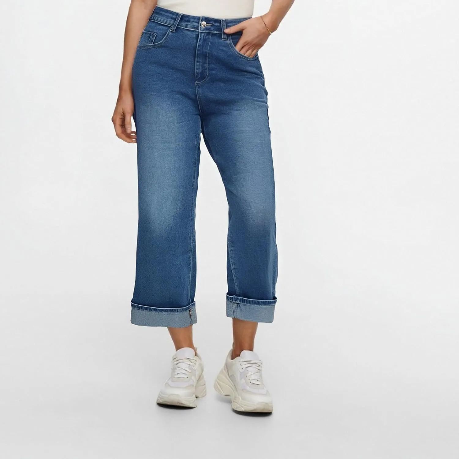High-Waisted Wide-Leg Jeans for Women Stylish Loose Fit Classic Design Casual Denim Pants Street Washed Denim Trouser