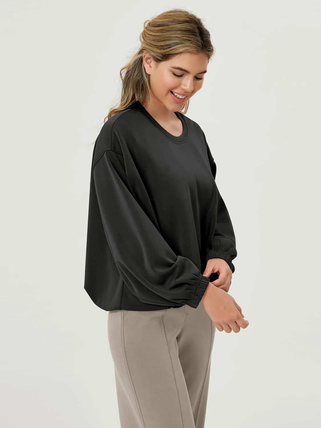 ODODOS Women's Modal Soft Bubble Hem Sweatshirts Long Sleeve Oversized Top Crew Neck Casual Pullover