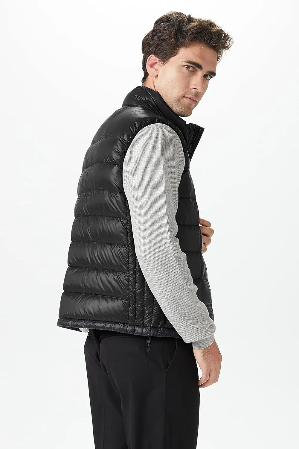 Orolay Men's Ultra Lightweight Down Vests Quilted Packable Winter Vest with Stand Collar