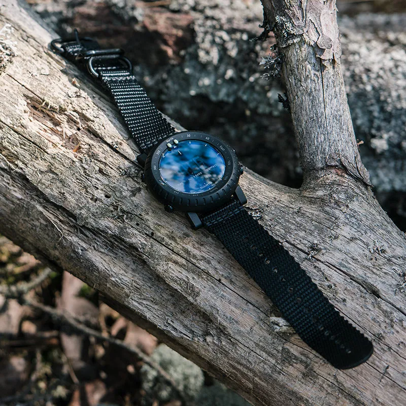 SUUNTO CORE ALPHA
Stealth