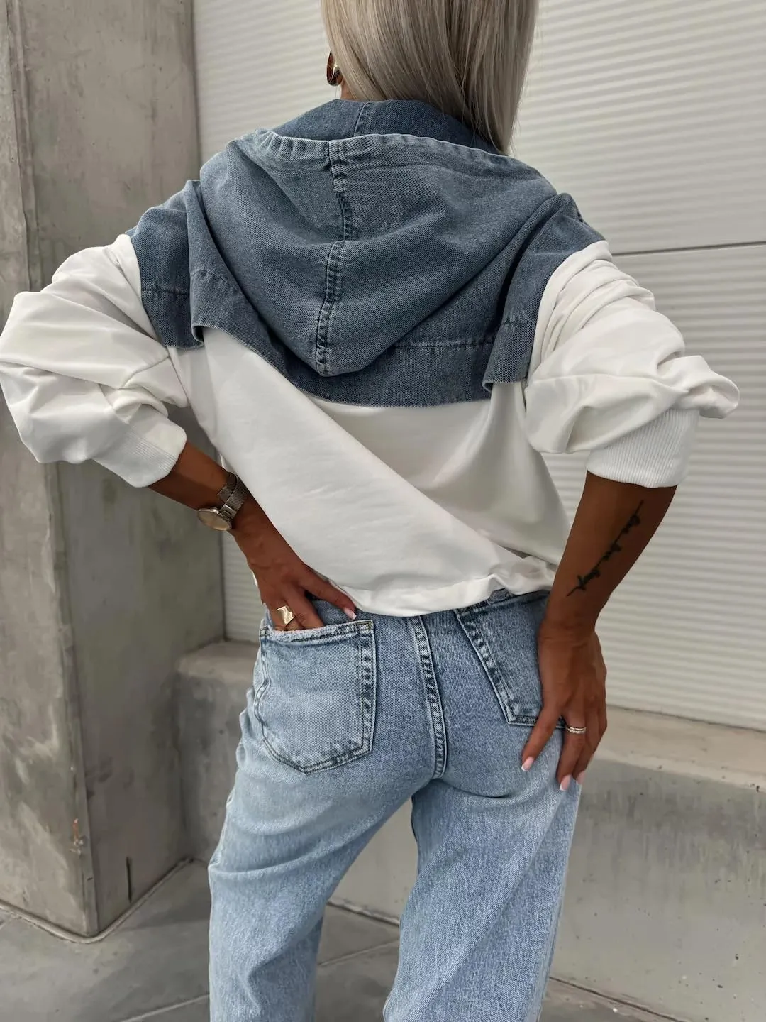 utcoco Womens Denim Patchwork 1/4 Zip Hoodies 2024 Fall Fashion Oversized Long Sleeve Sweatshirt Pullover Tops