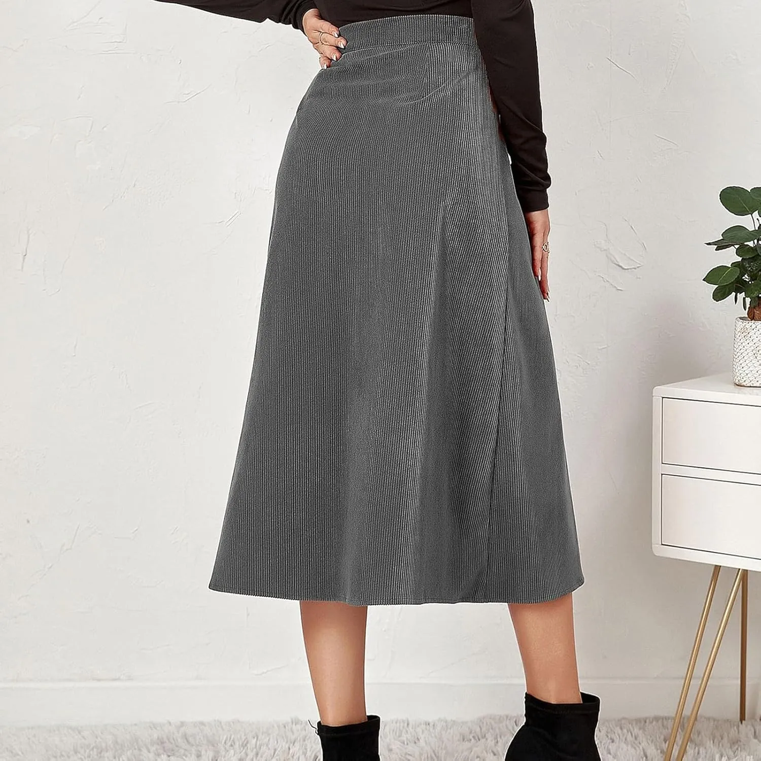 Women's Mini/Mid-Length Corduroy Skirts Casual Fashion Skirts A-Line Button Down Work Outfits Wear with Shirts