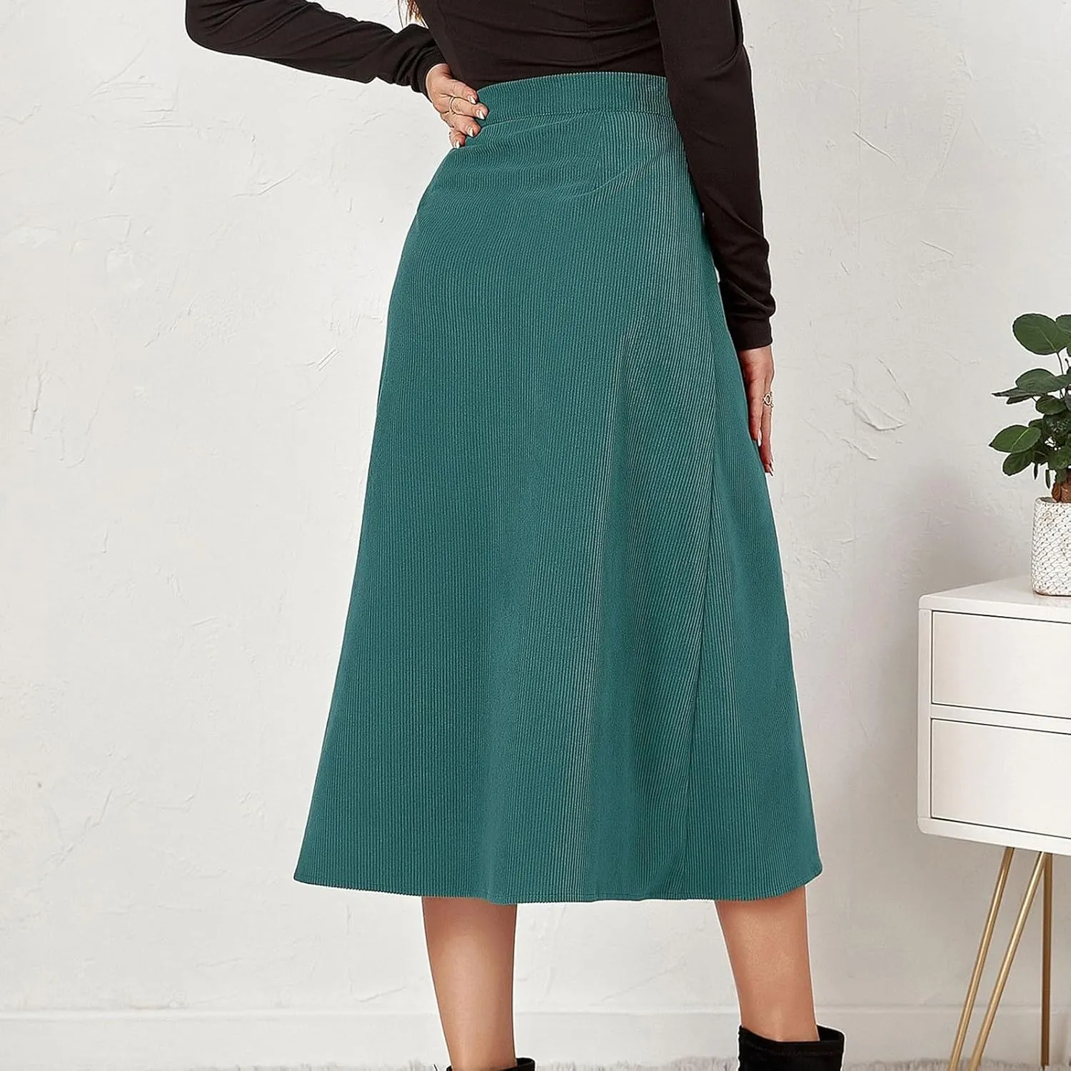 Women's Mini/Mid-Length Corduroy Skirts Casual Fashion Skirts A-Line Button Down Work Outfits Wear with Shirts
